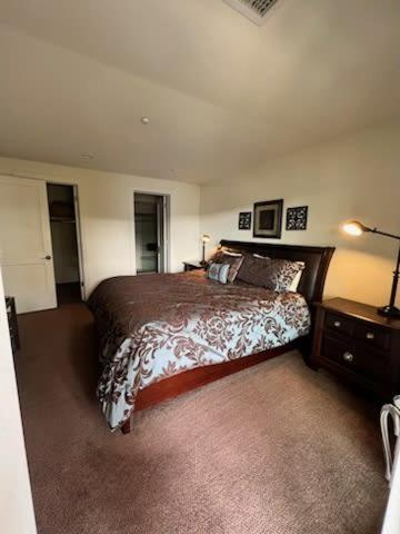 Third Floor Suite With Lots Of Amenties Traverse City Esterno foto