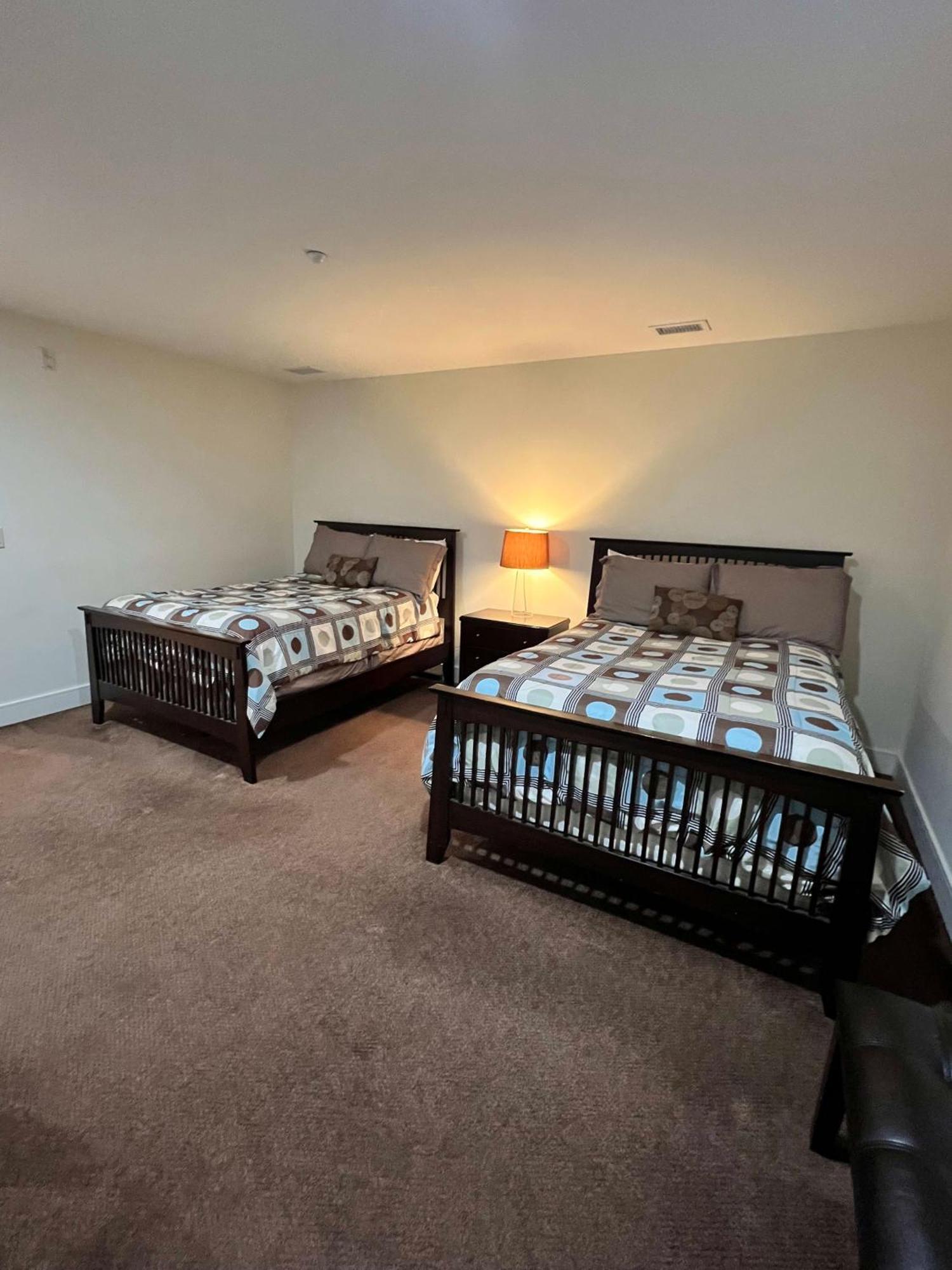 Third Floor Suite With Lots Of Amenties Traverse City Esterno foto